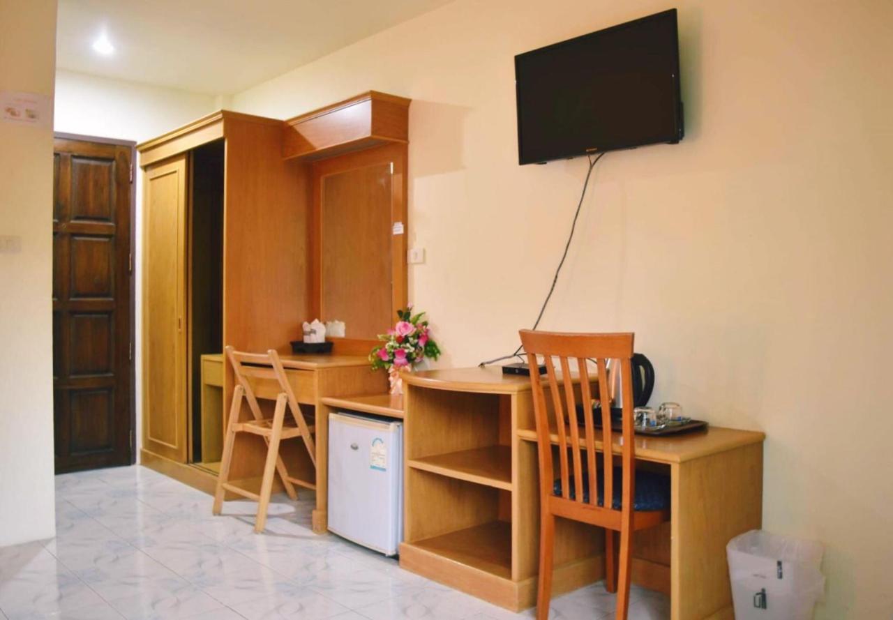 Pailin Hotel Клонг-Муанг-Бич Экстерьер фото